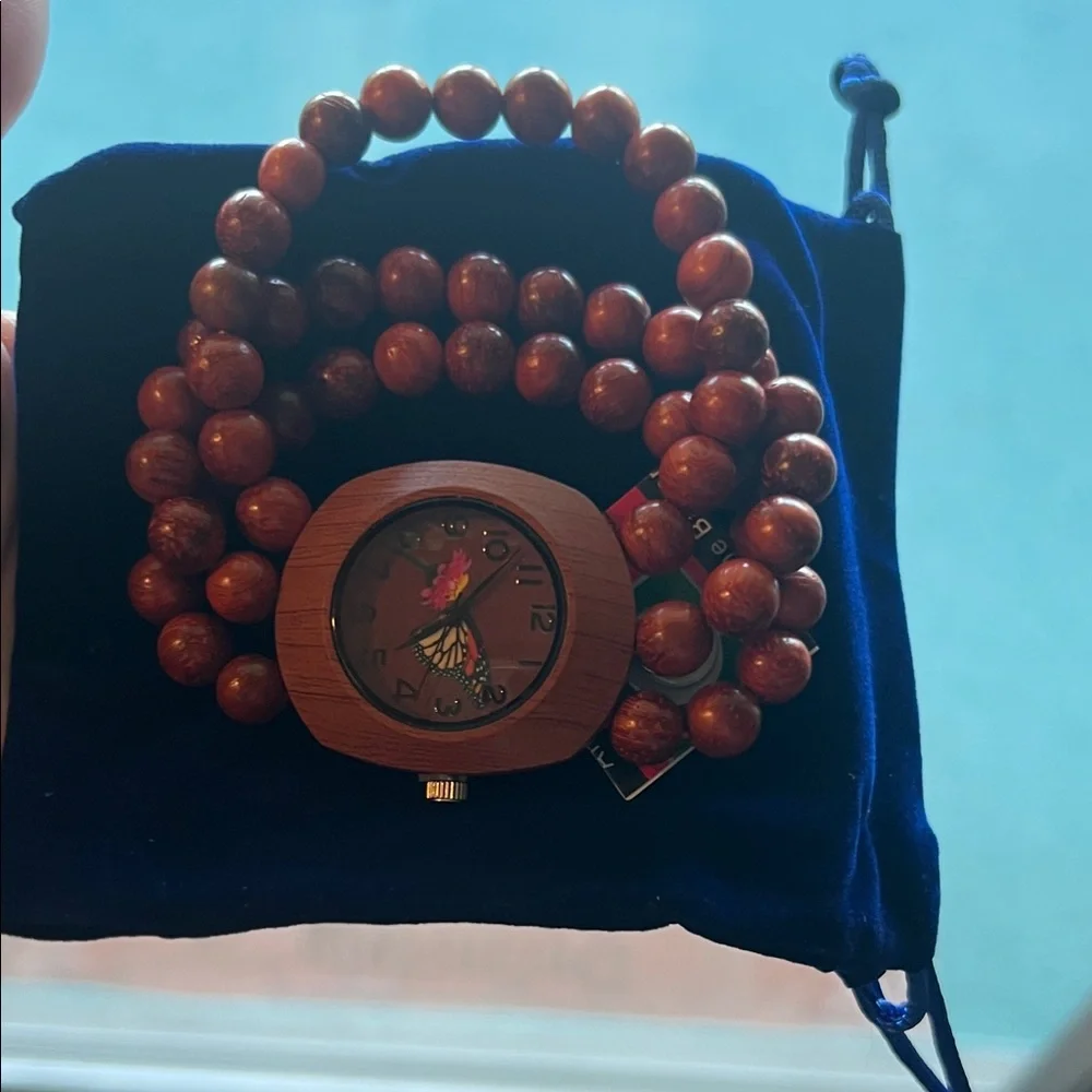 #1287**Butterfly Design Wooden Beaded Watch - Picture 5 of 12